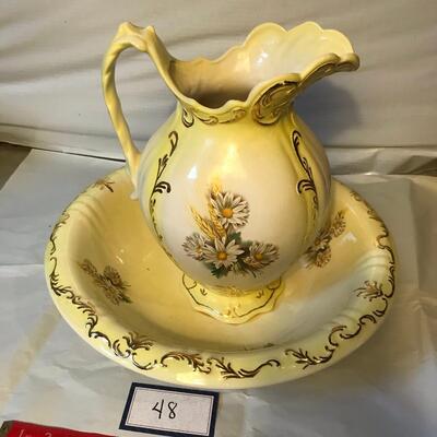 Yellow floral motif Gilded Pitcher & Bowl