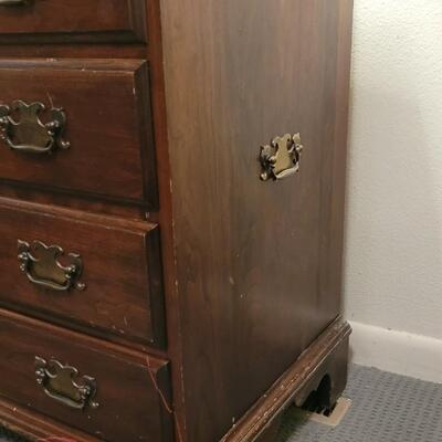 Lot 60: Vintage Pennsylvania House Chest of Drawers