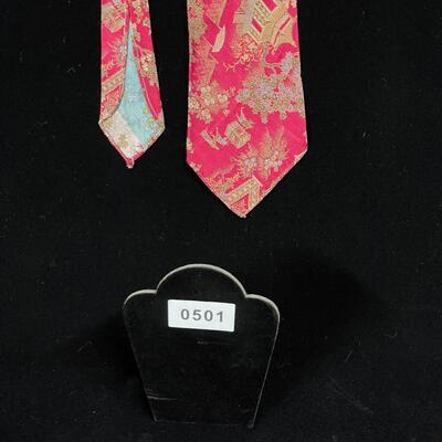 Vintage Asian Manâ€™s Silk Neck Tie