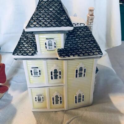Victorian House Canister, Shadowbox