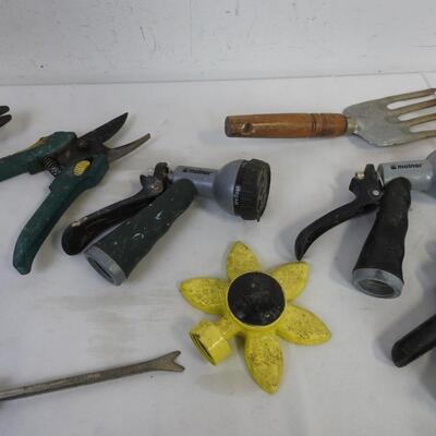 Gardening and Landscaping Tools: Trowels, Shears, Chisel, Spray Hose Nozzles