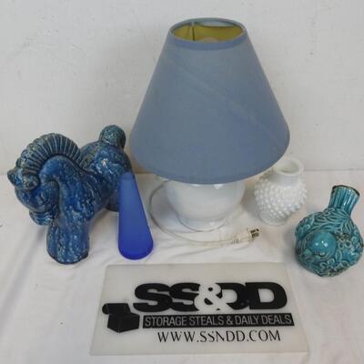 5 pc Home Decor: Blue Horse and Bird Statue, White Lamp, 2 Vases