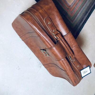 70s Soft Leather suitcase