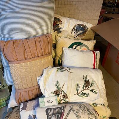 Lot of Throw Pillows & flannel sheets