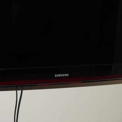 Great Samsung Smart  TV plus Wall mounts