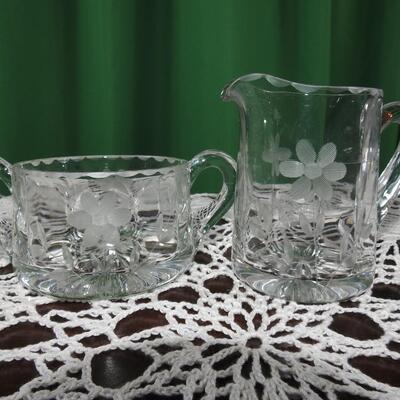 Etched cream and sugar dish