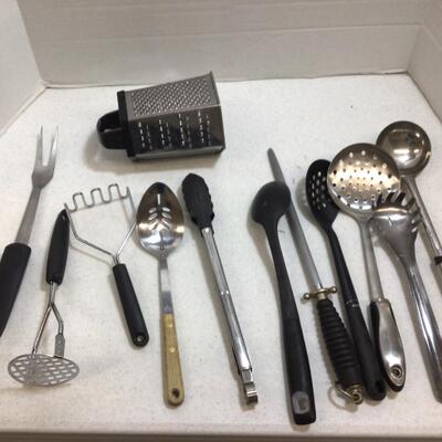 F518 Lot of Cooking Utensils