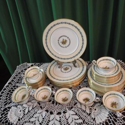 Wedgwood "Appledore" Bone China