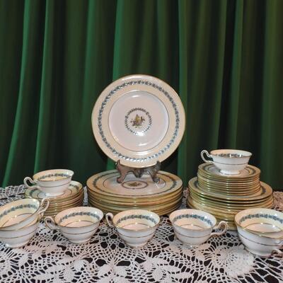 Wedgwood "Appledore" Bone China