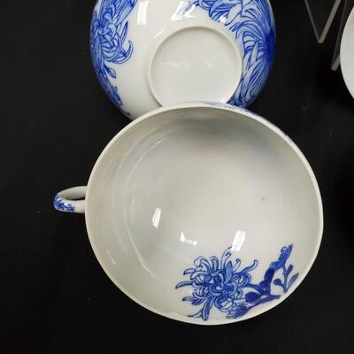 Vintage Japanese Porcelain Tea Serving