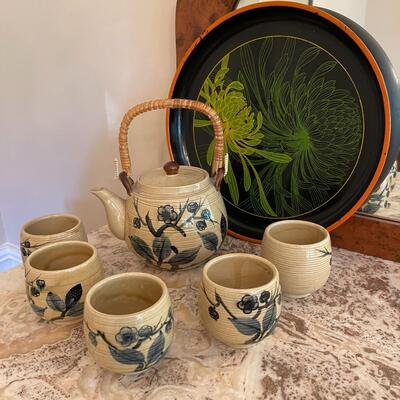 Lot 178  Vintage Stoneware Japanese Tea Set & Lacquer Tray