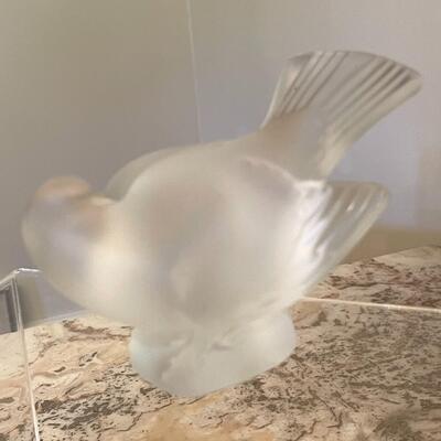 Lot 187   Lalique France Crystal Sparrow Bird Paperweight