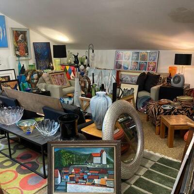 Estate sale photo