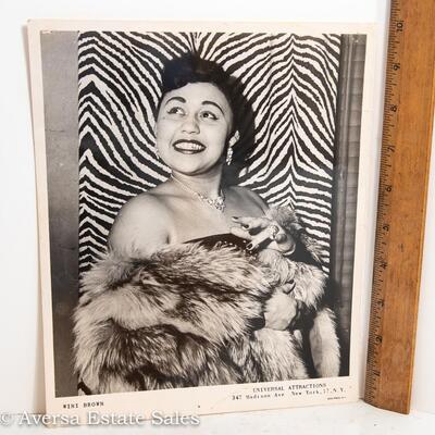 PHOTOS - 1950s Be-Bop Singer Wini Brown