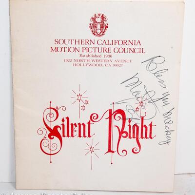 ACTRESS - MARTHA RAYE AUTOGRAPH