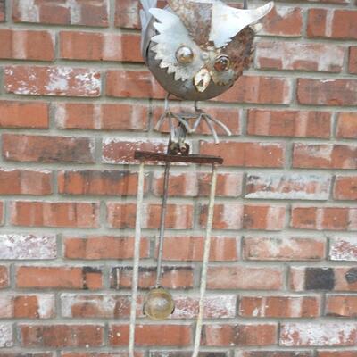 Yard art Metal crow