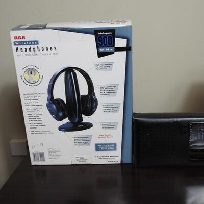 RCA Wireless headphones new in box