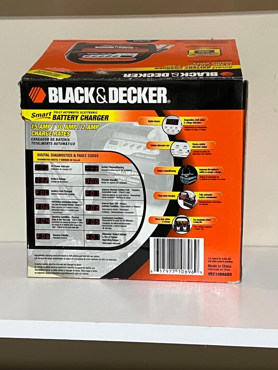 BLACK + DECKER ~ Smart Battery Charger