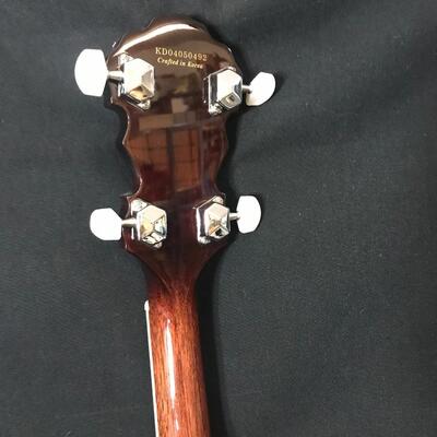 Lot 238: Fender FB54 5-String Banjo