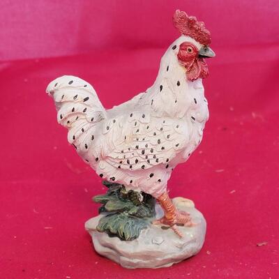 Small Rooster Statue