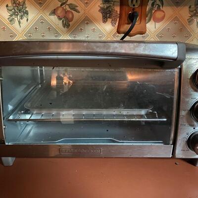 Black & Decker toaster oven