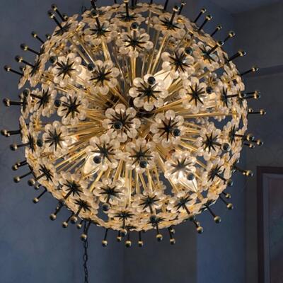 Shoenbek Crystal Sputnik Snowflake Chandelier