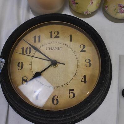 11 pc Home Decor: Candles, Chaney Clock, Wooden & Metal Napkin Rings