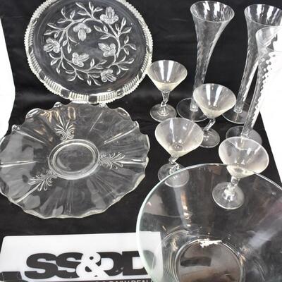 10 pc Glassware, 2 Platters, 1 Bowl, 4 Wonky Glasses, 3 Very Tall Glasses