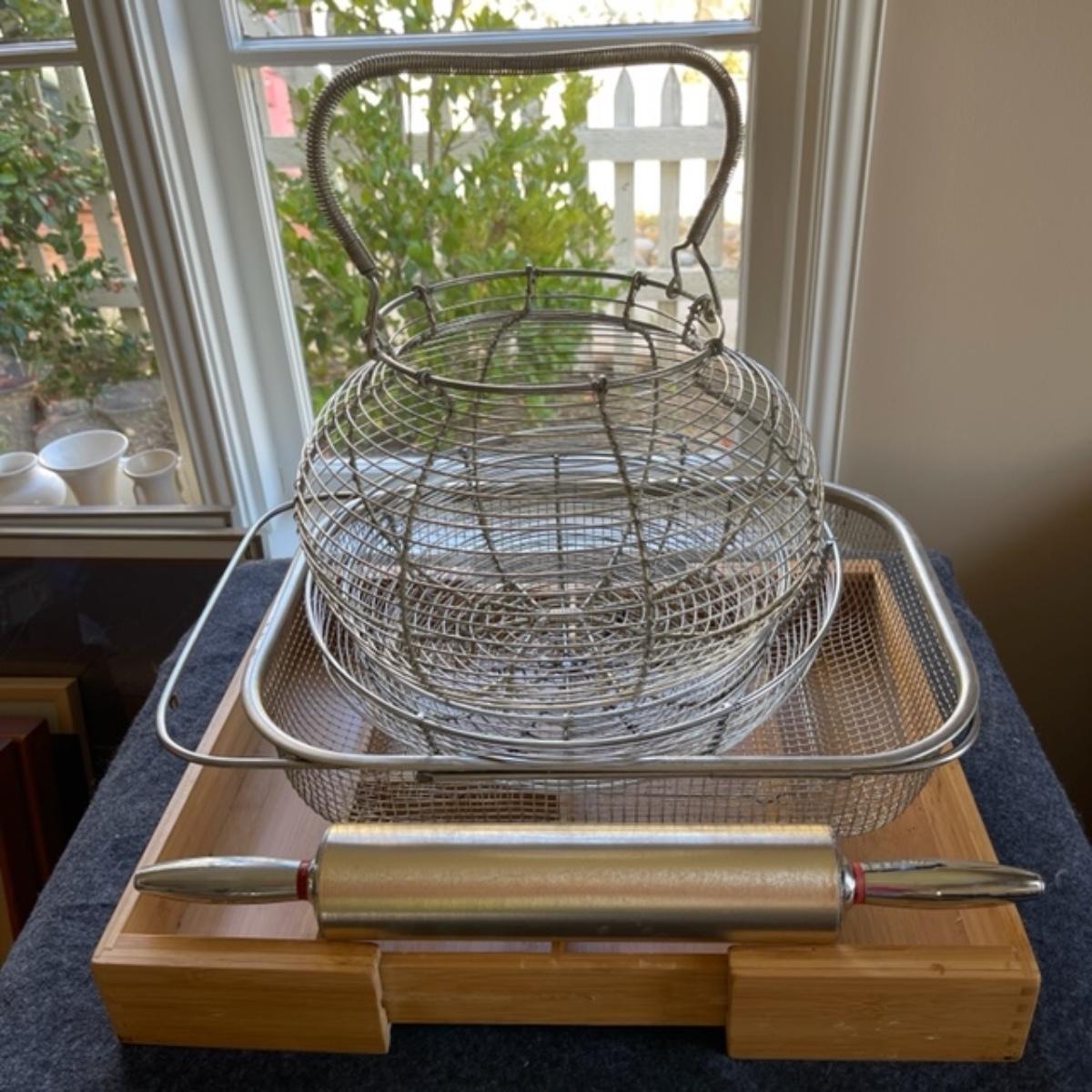 Lot 224 Group Kitchen Baskets Rolling Pin Bamboo Expanding Utensil Tray