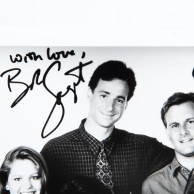 FULL HOUSE - CAST SIGNED PHOTO AND SIGNED SCRIPT