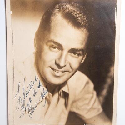 AUTOGRAPHED PHOTO / LETTER - ACTOR ALAN LADD