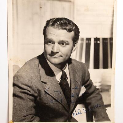 RED SKELTON AUTOGRAPHED PHOTO