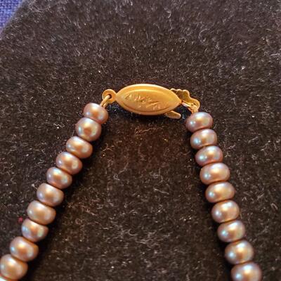 Cultured grey pearl choker