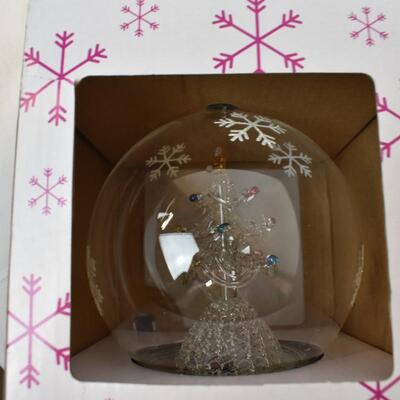 Robert Stanley Home Collection Glass Ornament Tree Color Changing LED 4.7" - New