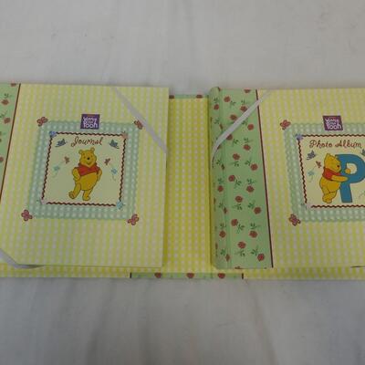 Winnie the Pooh Baby Memories Notebook & Photobook. Giraffe Baby Memories - New