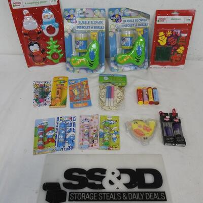 19 pc Party Gifts, Goodie Bag Items: Bubble Blowers, Stampers, Lip Balms - New