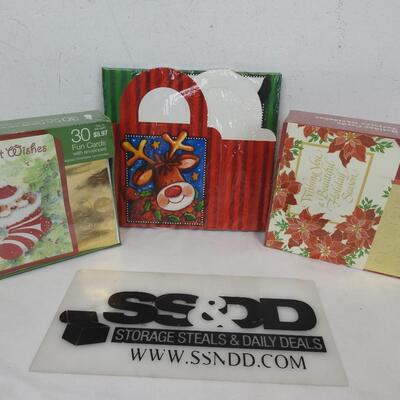 Christmas Greeting Cards w/ Envelopes, qty 70. Small Gift Bag Totes Qty 4 - New