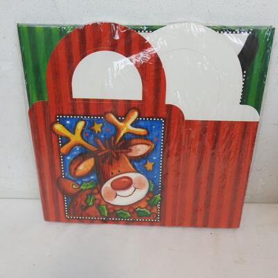 Christmas Greeting Cards w/ Envelopes, qty 70. Small Gift Bag Totes Qty 4 - New