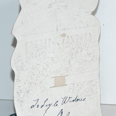 ANTIQUE - FLIP FRONT- VALENTINES CARD