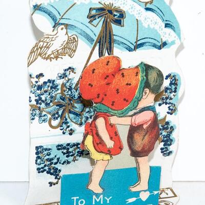 ANTIQUE - FLIP FRONT- VALENTINES CARD
