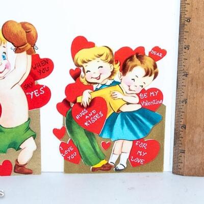 4 - VINTAGE VALENTINES