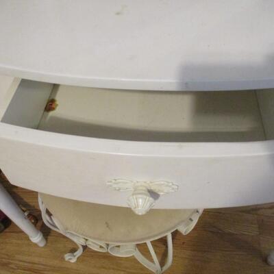 Vanity Dressing Table With Stool & Mirrors  45 1/2