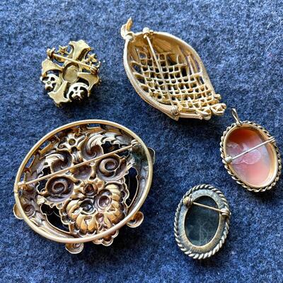 Lot 235 Group 5 Costume Jewelry Pins / Brooches Cameo Lesner Opal