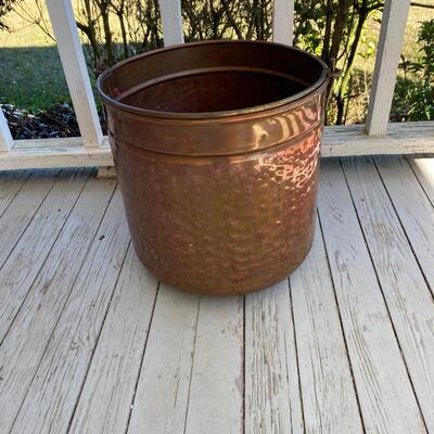 Large copper & brass pot with handle