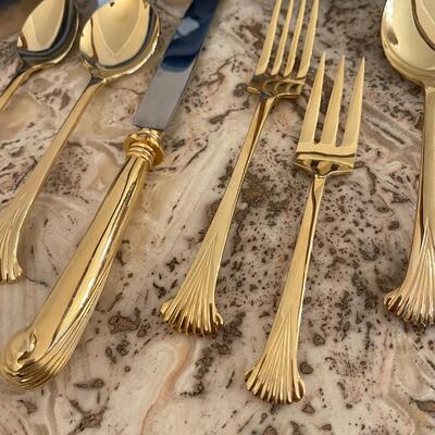 Lot 270 Gold Tone Flatware 4 Place Settings Forks Knife Spoons 1 serving