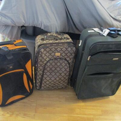 Various Rolling Suitcases - Swiss Army - Liz Claiborne