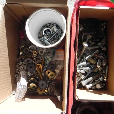 LOT 59  HARDWARE AND TWO ORGANIZERS