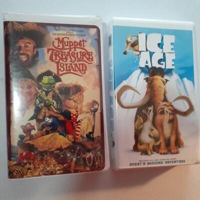 2 vhs movies