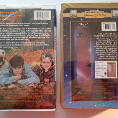 2 vhs movies