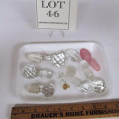 Lot of Vintage Glass Stoppers
